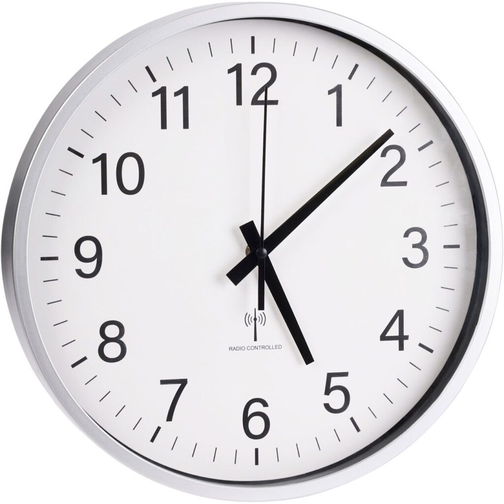 Analoge Funk-Wanduhr, Ø 30 cm, silber/weiss, batteriebetrieben