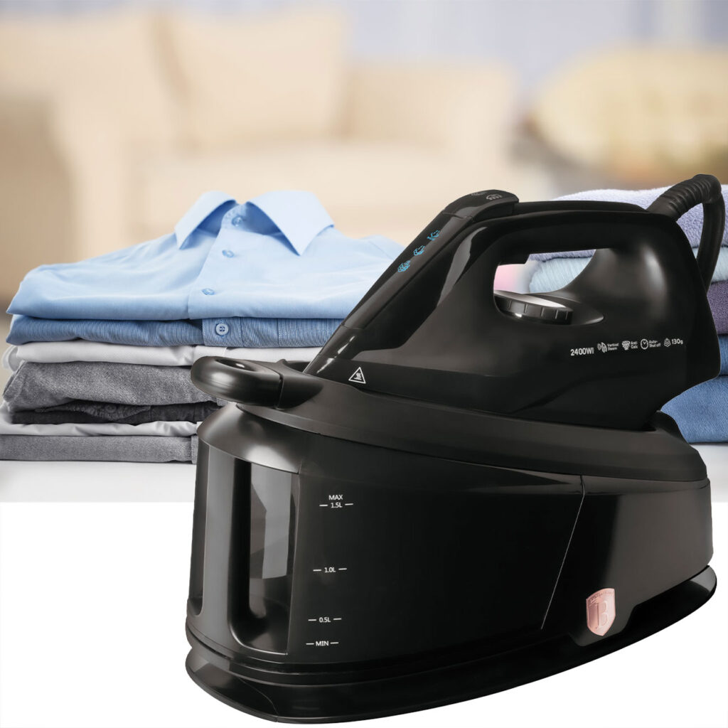 Dampfbügelstation, 5 Bar, 2200 Watt, schwarz-roségold