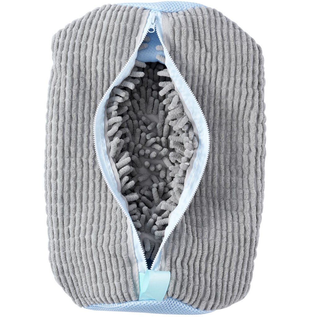 Schuhwaschbeutel mit Reinigungsfasern Schuhwaschbeutel mit Reinigungsfasern