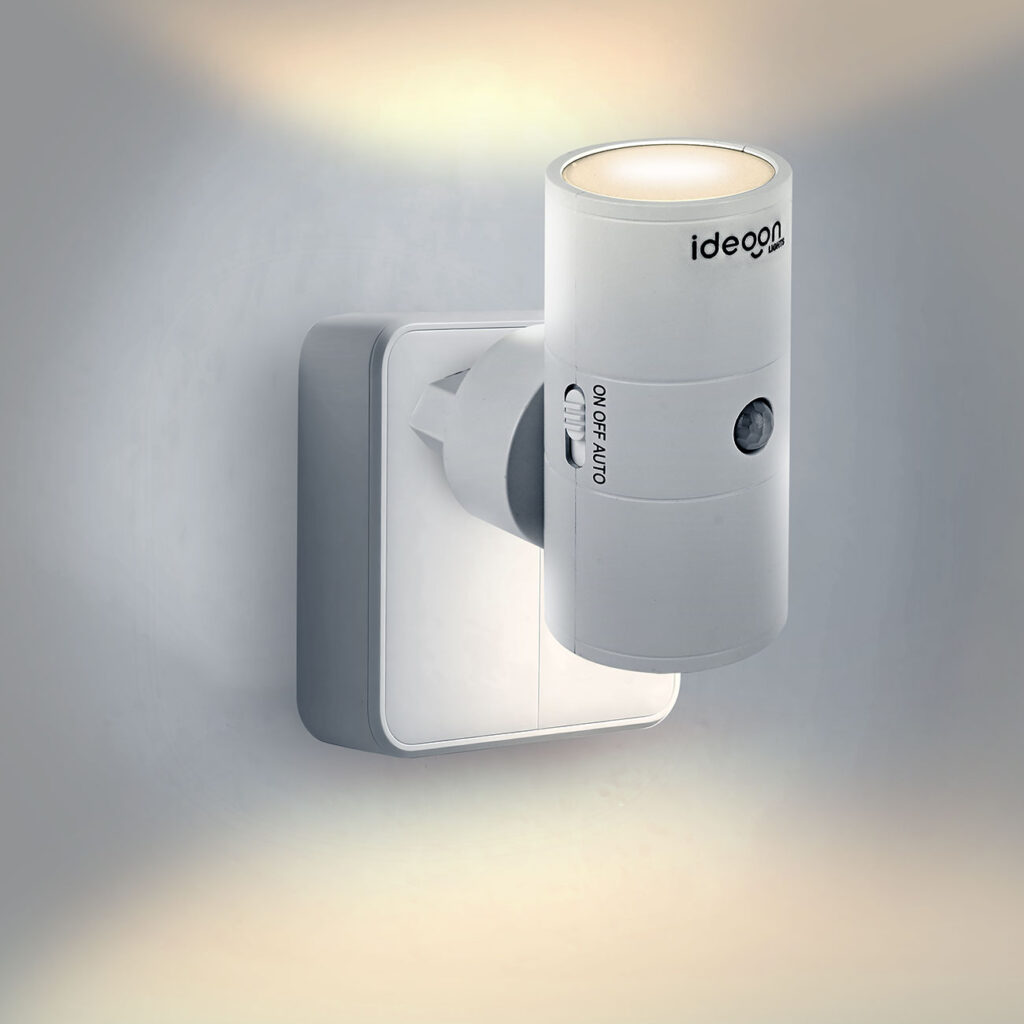 Steckdosen Nachtlicht, dimmbar 0-100 lm, PIR Sensor, weiss