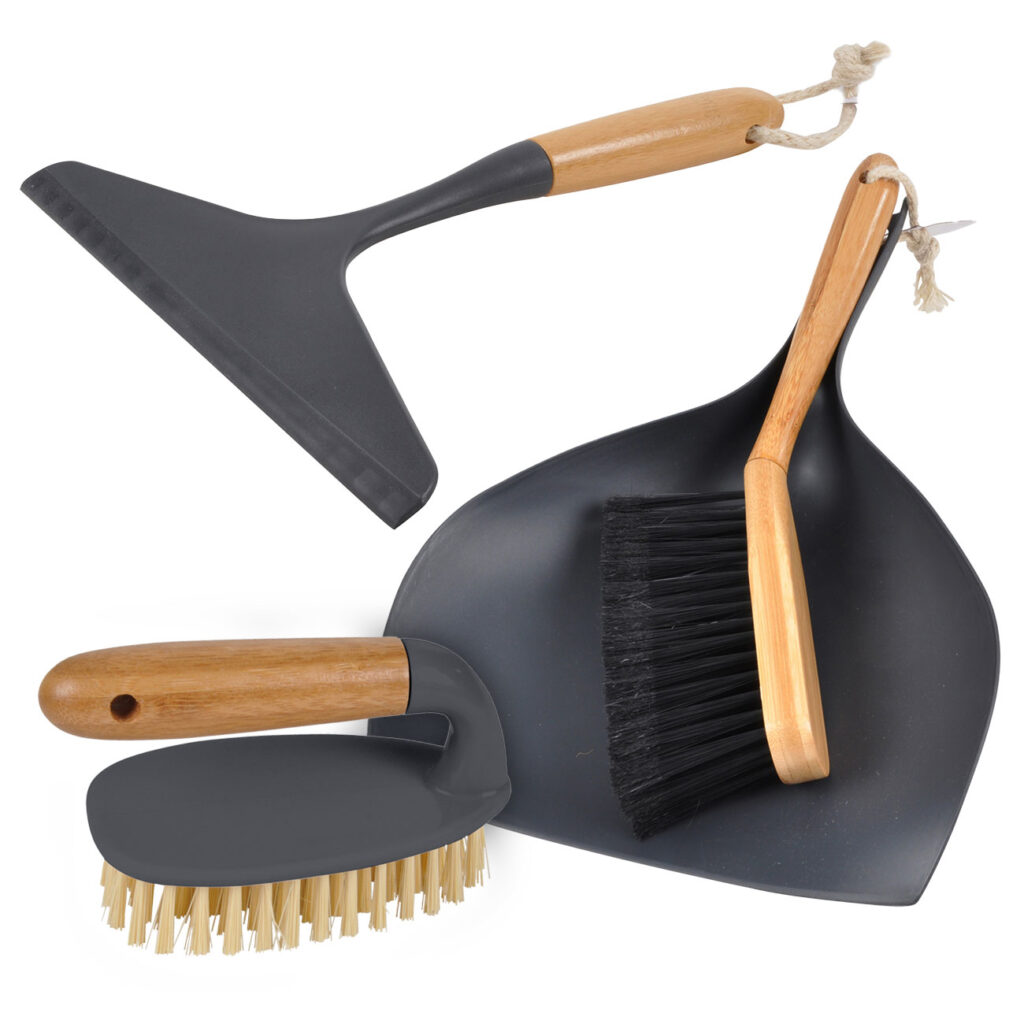 3er-Reinigungs-Set mit Scheuerbürste, Handfeger und Kehrschaufel sowie Scheibenabzieher