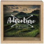 Reise-Spardose „Adventure awaits“